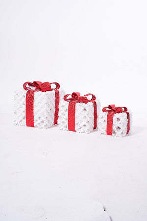 10" Set/3 White Gifts W/Plugs