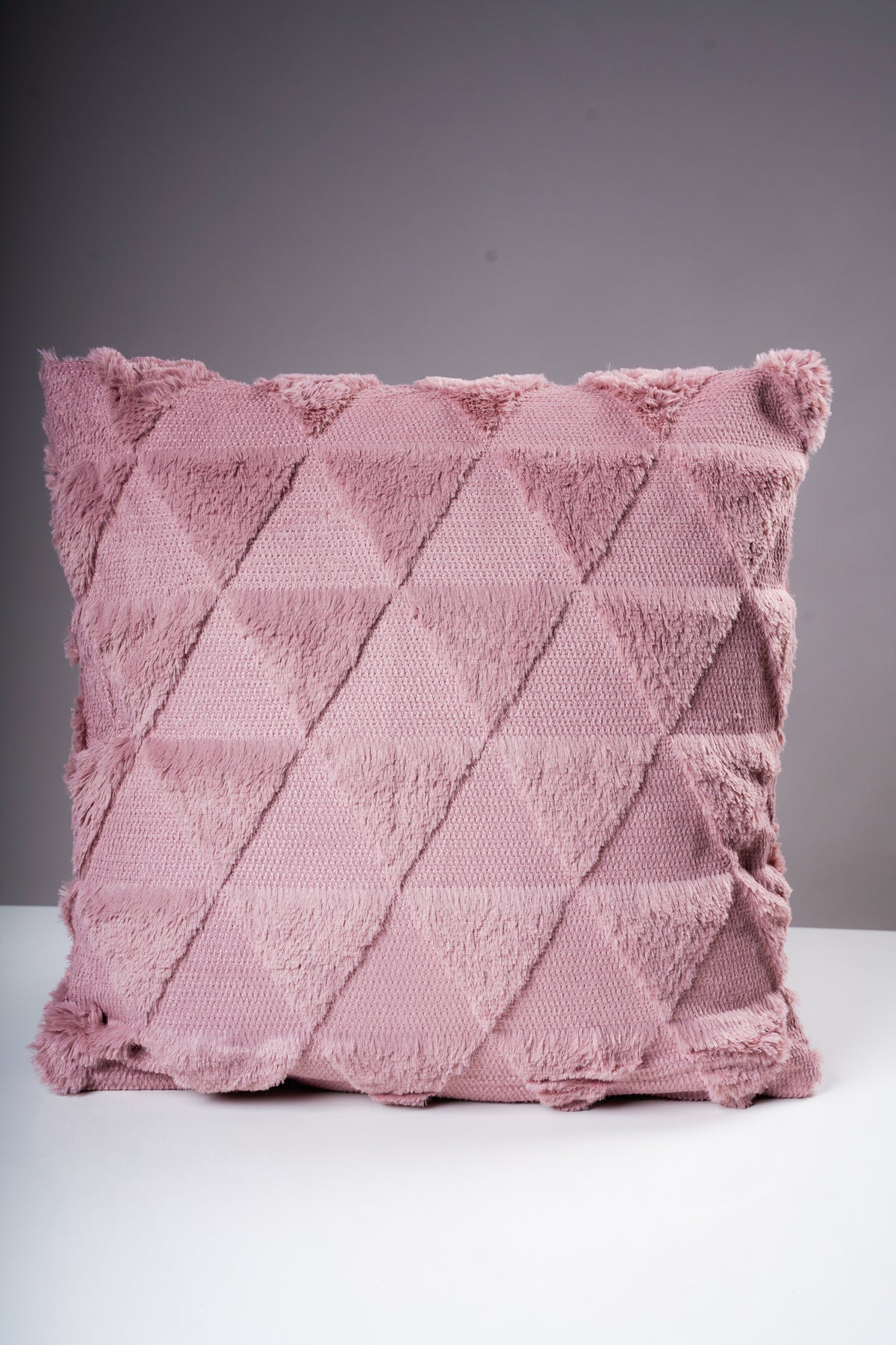 Blush Pink Pillow Modéle Collection Casa Febus Home • Design